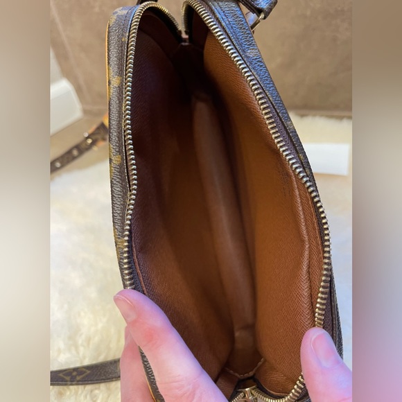 LV Pochette Marly Bandoulière Crossbody - Picture 7 of 13